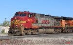 BNSF Warbonnet Headed West